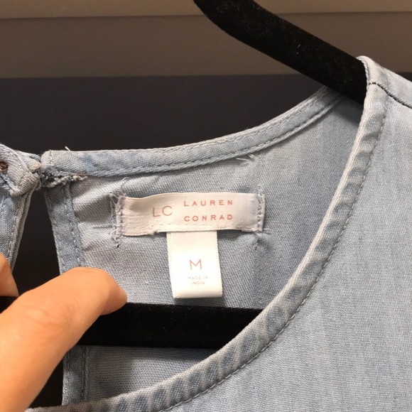 NWOT Blouse - Picture 3 of 4